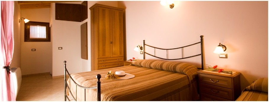 Agriturismo-Camera-cascina